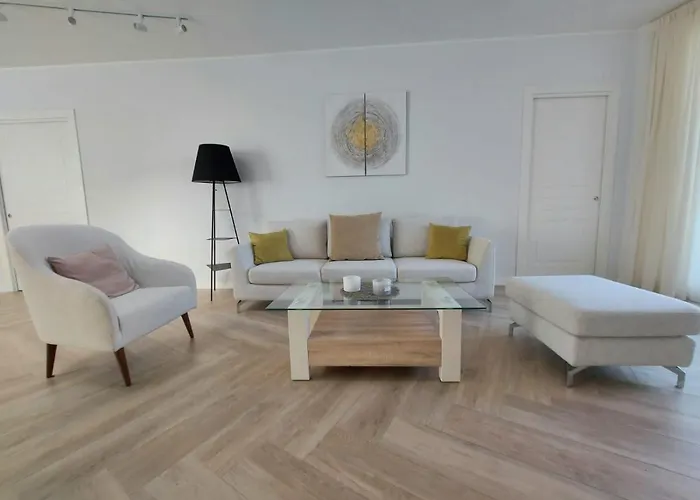 Vatican Boutique Apt